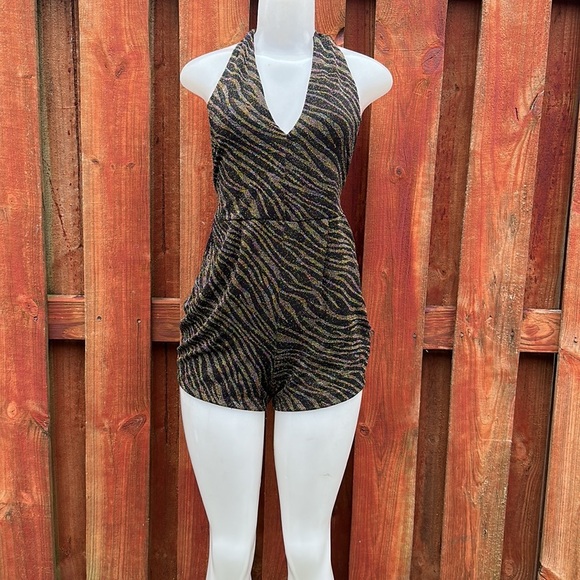 Zara Black and Gold Jumpsuit with Halter Neckline - Picture 3 of 9